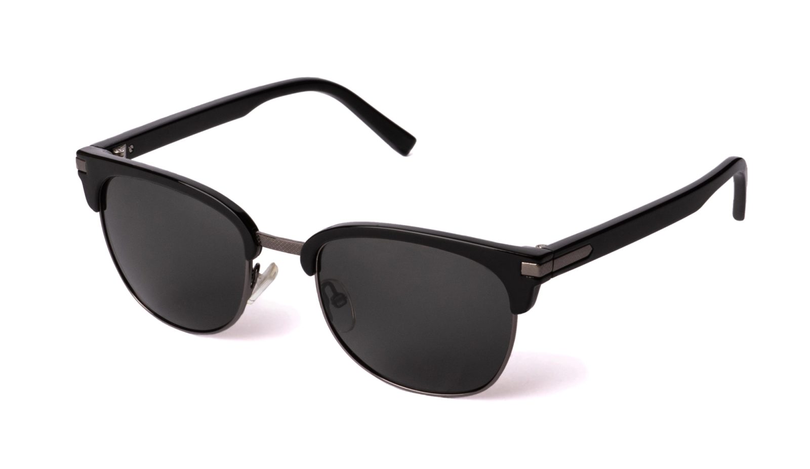 Zakaj bi morala sončna očala postati vaš zvesti prijatelj ?